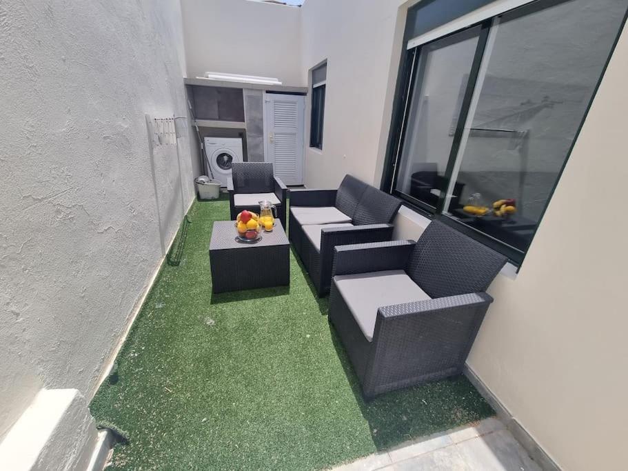 Pequeno Bungalow Firt Line Of The Sea Costa Teguise Ngoại thất bức ảnh