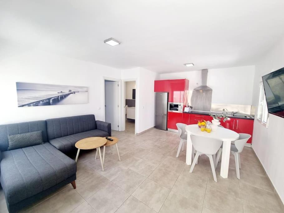 Pequeno Bungalow Firt Line Of The Sea Costa Teguise Ngoại thất bức ảnh