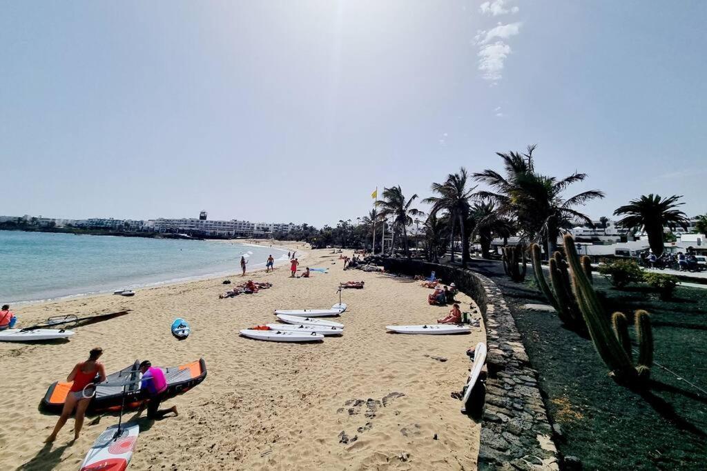 Pequeno Bungalow Firt Line Of The Sea Costa Teguise Ngoại thất bức ảnh
